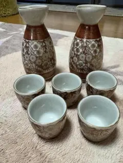九谷焼 徳利2本 盃4客 酒器セット 花文 赤絵 金彩 - メルカリ