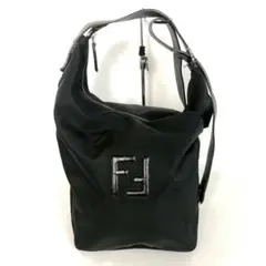 FENDI フェンディ ワンショルダーバッグ ナイロン ブラック FF ロゴのサムネイル