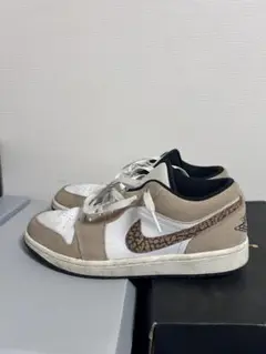 Air Jordan 1 Low ベージュ/ホワイト