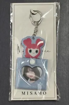 TWICE LOVELYS MISAMO フォトスタンドキーホルダー モモ