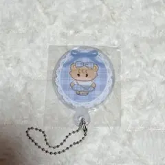 ①　ラテ アクリルミラーキーホルダー