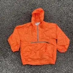 ナイロンアノラック