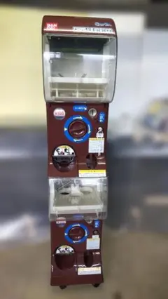 ガシャポンステーション ☆ 未使用品 ☆ キャスター無し ガチャガチャ 