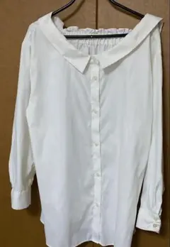 最終お値下げ　ナイスクラップ　ホワイト 長袖 シャツ 中古