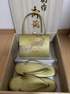 【新品未使用】和装用バッグと草履セット 新品未使用.和装用バッグ草履セット 新品未使用 和装 草履 バッグ