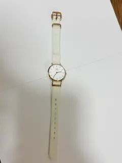 Daniel Wellington 腕時計 ホワイトのサムネイル