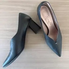 美品 美シルエット カネマツ ブラックポインテッドトゥパンプスブーティ