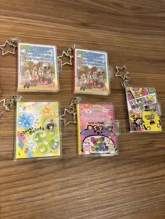 カミオジャパン　シールブックキーホルダー