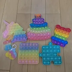 プッシュポップ　5個 ＋ミニキーホルダー2個