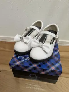 ホワイト リボン付き フォーマルシューズ