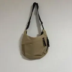 未使用 tokohana（トコハナ) ショルダーバッグ ベージュ 斜め掛け