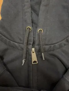 Carhartt パーカー