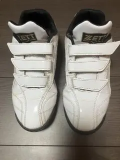 野球シューズ