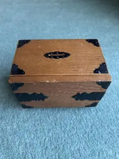 レトロ　木製貯金箱