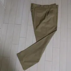 【ウエスト105】LES MUES ベージュ ノータックパンツ