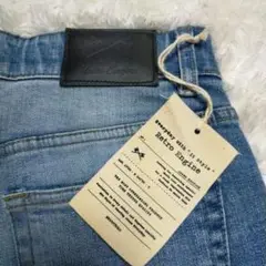 新品タグ　アダムスジャグラー 　レトロエンジン　ダメージ加工　ストレッチ