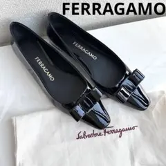 未使用級✨フェラガモ VARA ヴァラリボン フラットパンプス ブラック 