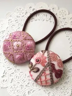 【No.41】インド刺繍 くるみボタン38㎜ ヘアゴム 2個セット