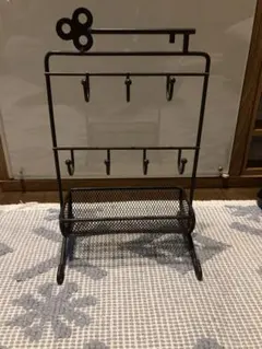 Item thumbnail for item 16e2fd8a-f933-431e-90ef-91478ccf5426