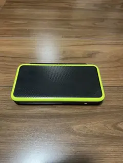 NINTENDO ニンテンドー 2DS LL 本体 ブラック×ライム 任天堂