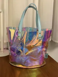 MARY QUANT『ふしぎの国のアリス』デザインのホログラムトートバッグ