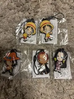 ONE PIECE ストラップ付きキーホルダー