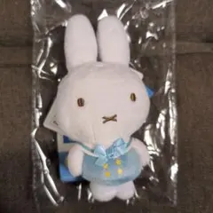 ミッフィー一番くじD賞マスコットバッジ　お星さまのセーラー服　水色