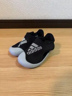 アディダス キッズサンダル 16cm 美品 ブラック スポーツサンダル