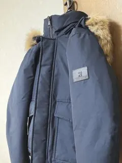 【極美品】TOMMY HILFIGER ダウンジャケット Sサイズ