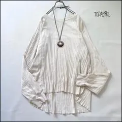 【美品】TODAYFUL　ストレスフリー！この1枚で瞬間にキマる可愛いトップスのサムネイル