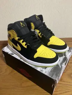 Nike Air Jordan 1 Mid SE New Love ナイキ