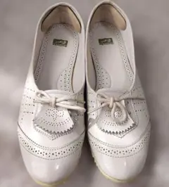 週末限定お値下げ☆Onitsuka Tiger フラットシューズ