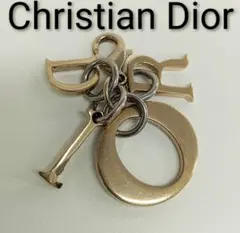 極美品✨ Dior ブローチ CD ロゴ ゴールド 希少 刻印 2397 - メルカリ