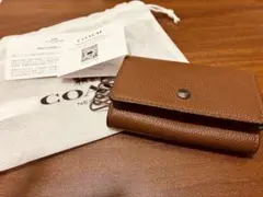 新品未使用COACH コーチ　キーケース　メンズ　キャメル　ブラウン レザーのサムネイル