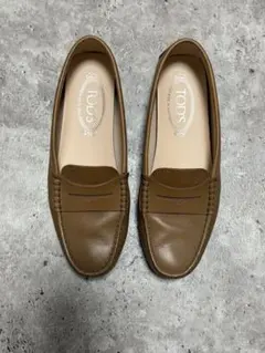 TOD'S トッズ レザー ローファー　シティゴンミーニのサムネイル