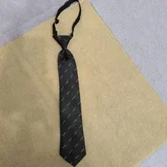 子供用　ブラック ネクタイ