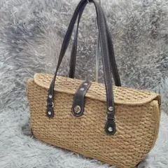 Item thumbnail for item c31176c3-d81c-4cad-ac0e-9c0bfba26dad