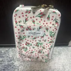 Cath Kidston 花柄ポーチ パールストラップ付き