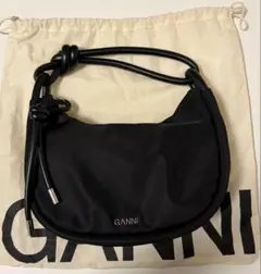GANNI ガニー ハンドバッグ Knot Baguetteブラックのサムネイル