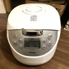 ジャンク】東芝 真空圧力IH炊飯器 RC-10VXF 5.5合 - メルカリ