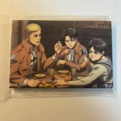 進撃の巨人 WIT STUDIO スクエア缶バッジ　リヴァイ エレン エルヴィン