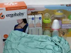 Ergobaby 抱っこ紐 哺乳瓶 マグマグセット