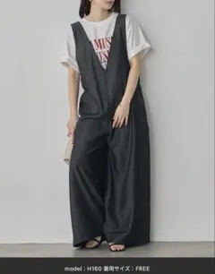 新品★HUNCH 大人気完売★2WAYテンセルデニムサロペット　最終のサムネイル