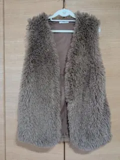 フリース ベスト