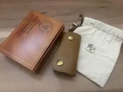 イルビゾンテ レザーキーケース ブラウン