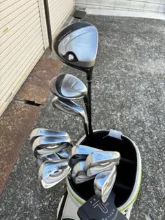 Item thumbnail for item d9556acc-da48-4257-8aa6-2d1bd0af59a8