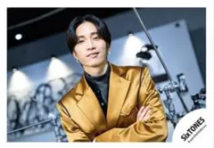 Item thumbnail for item 8ab61257-2427-42cf-961b-bd618ed69f21