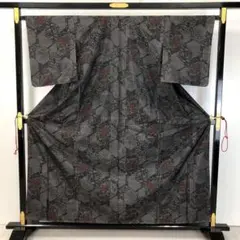 本場大島紬 横双 六角形に花柄模様 しつけ糸 KK-2061