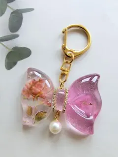 レジン ねこ チャーム ④パープル系ドライフラワー パール入り お花