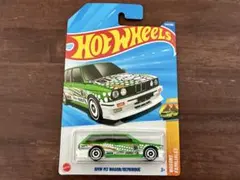 ホットウィール BMW M3 ワゴン Castrol グリーン 未開封のサムネイル